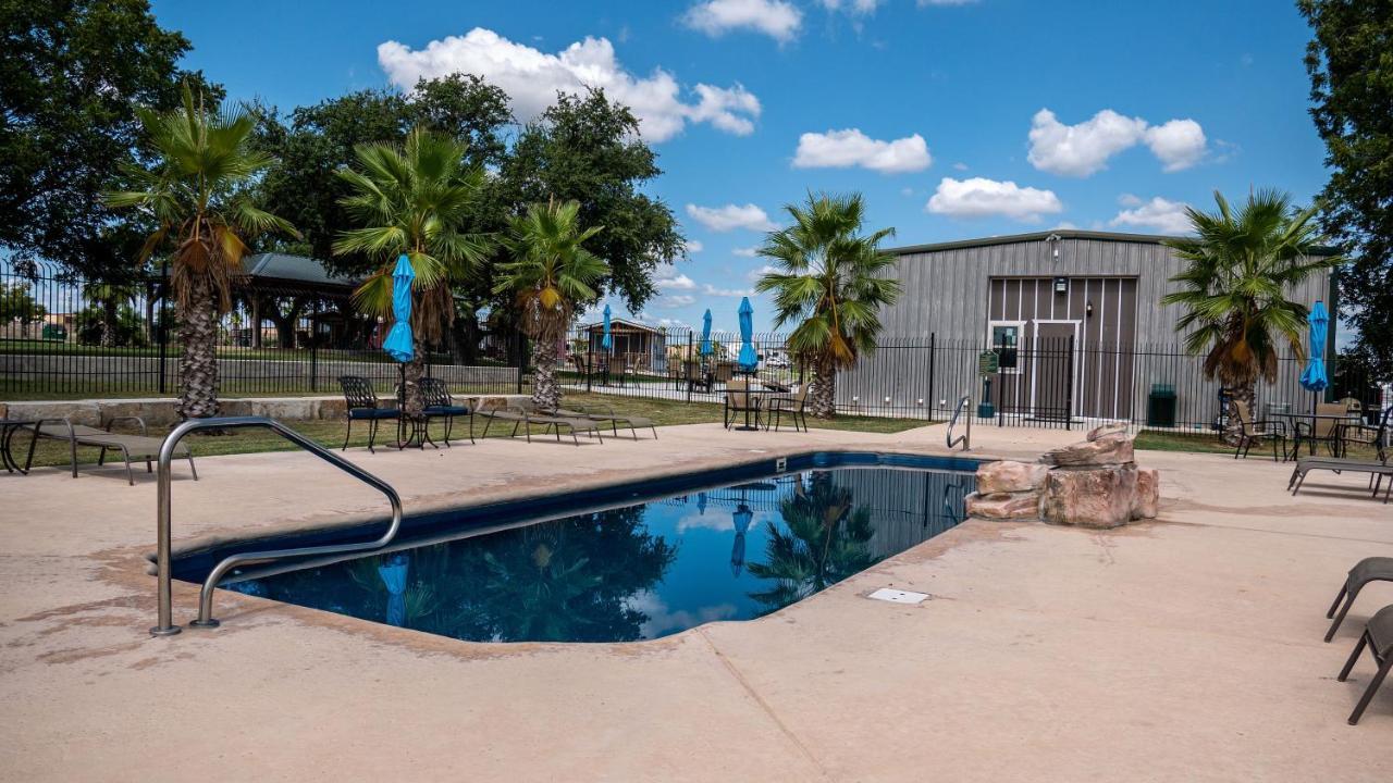 Rivercity Rv Park New Braunfels Exterior foto